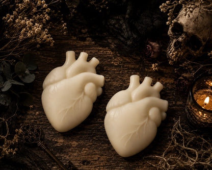 “Bleeding Heart” Wax Melts